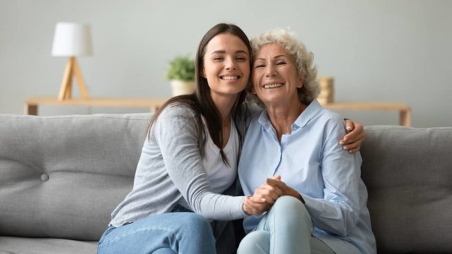 Caring For Elderly Parents: What To Expect and How To Cope